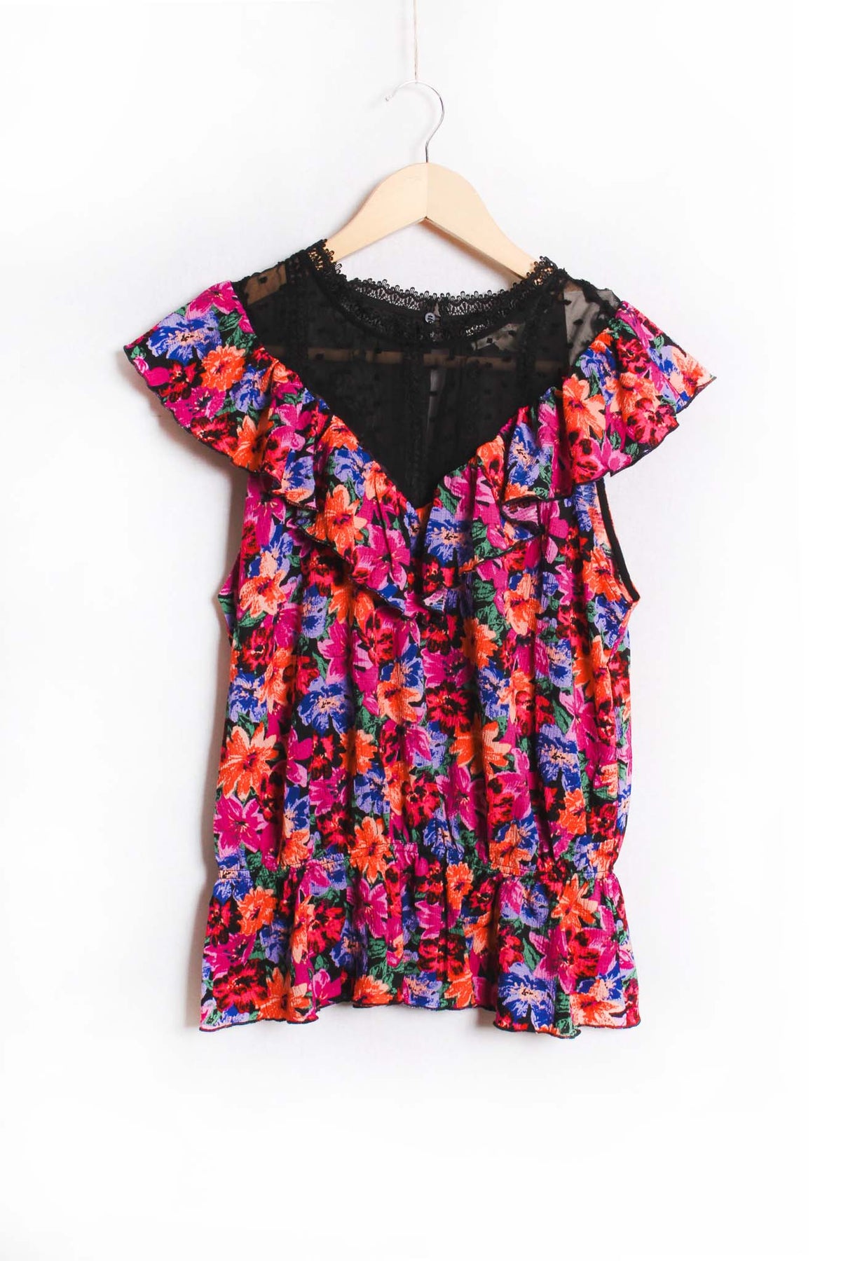 Women's Sleeveless Ruffled Floral Top