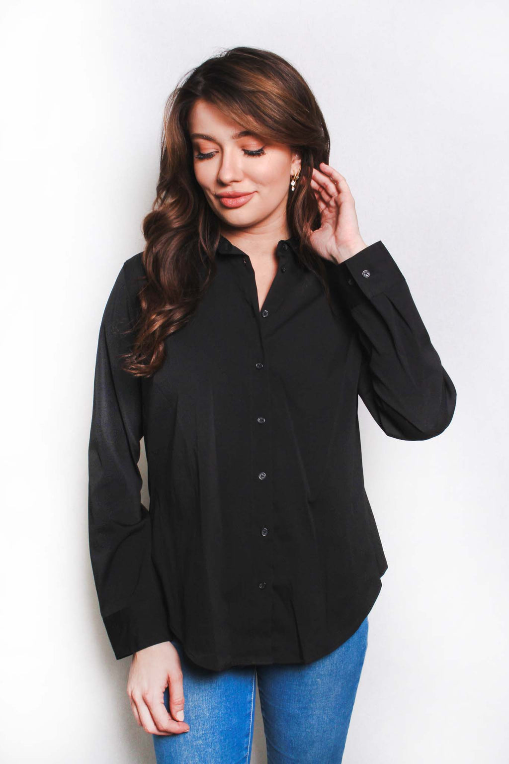 Women's Long Sleeve Button Down Collared Solid Top