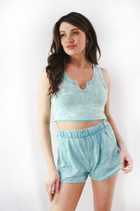 Women's Sleeveless V Neck Tie Dye Cropped Top