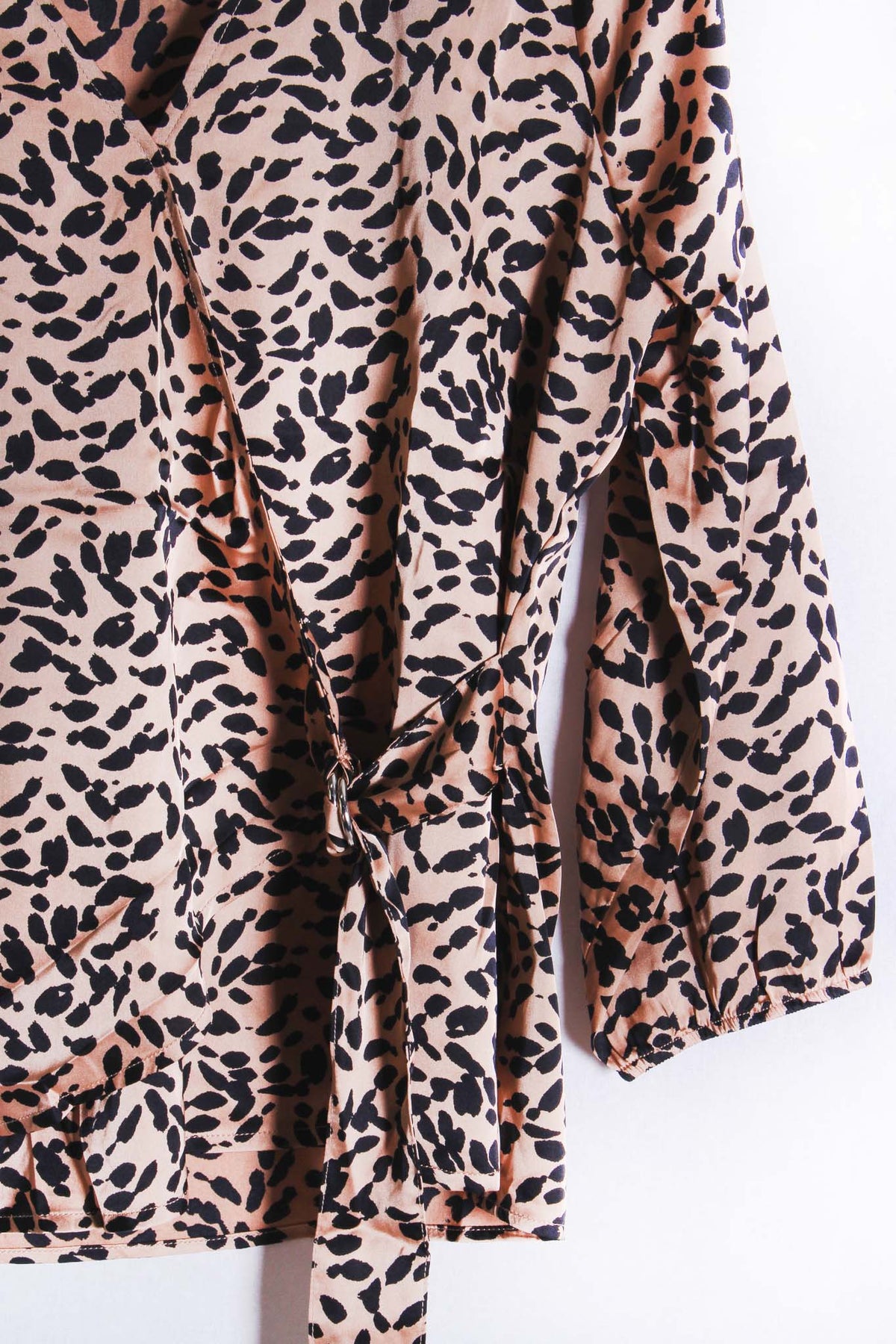 Women's 3/4 Sleeves Grommet Tie Wrap Leopard Print Top