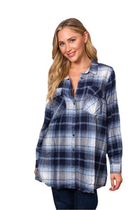 Women's Long Sleeve Two Pocket Plaid Top
