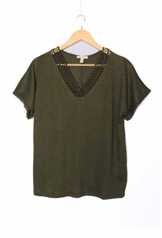 Women's Short Sleeve Lace V-Neck Ribbed Top