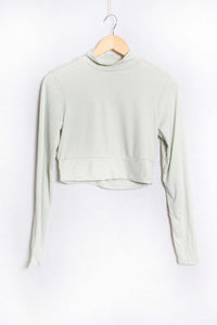Women's Long Sleeves Mock Neck Solid Crop Top