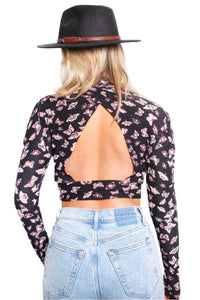 Women's Long Sleeves Mock Neck Printed Crop Top