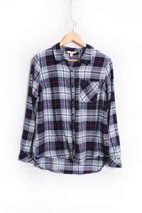 Women's Long Sleeve One Pocket Plaid Top