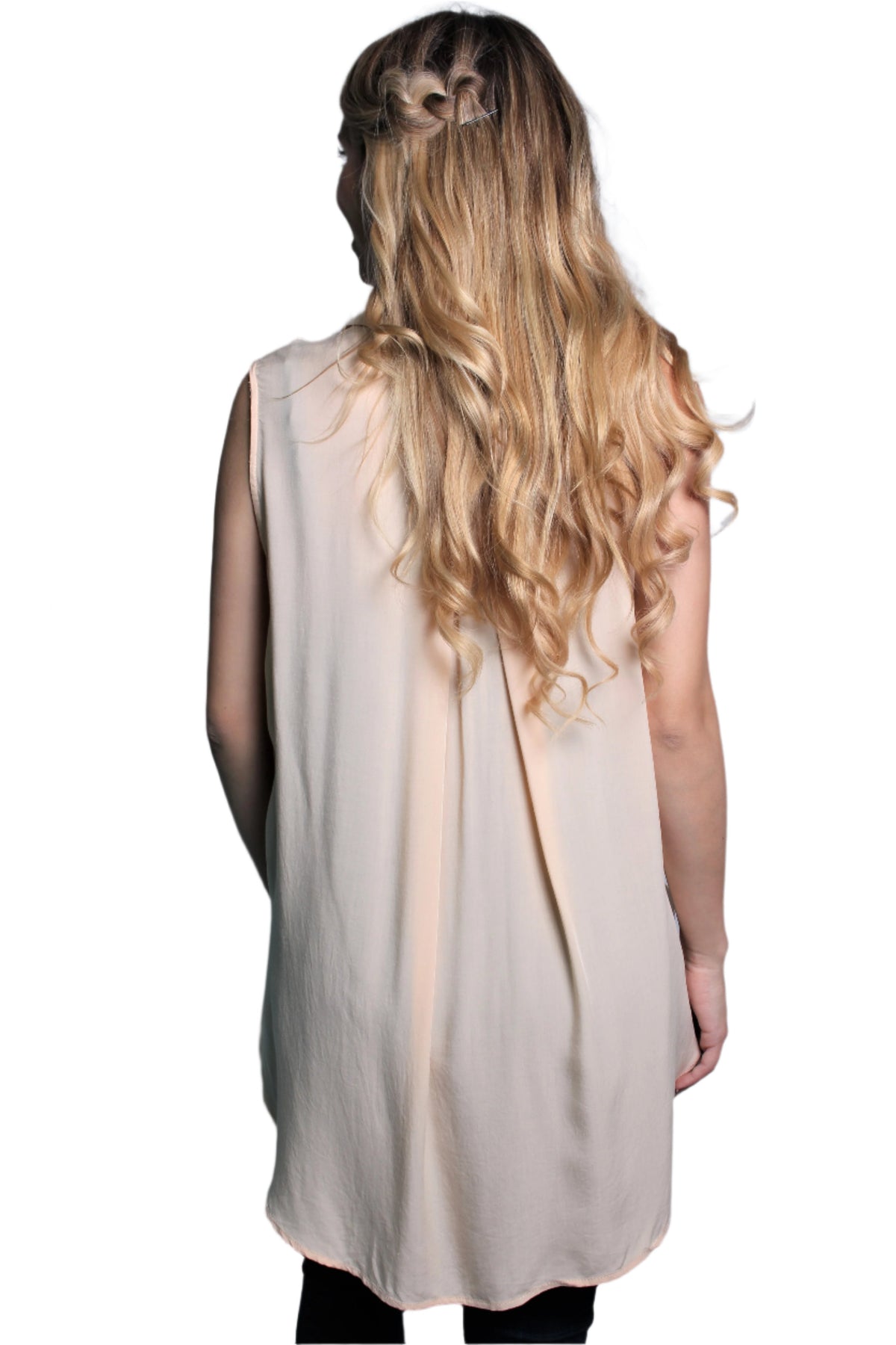 Women's Sleeveless Button Down Top w/ Front Pocket