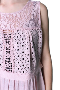 Women's Sleeveless Wide Hem Lace Detailed Top