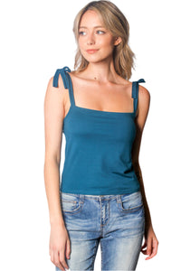 Women's Strappy Solid Crop Top