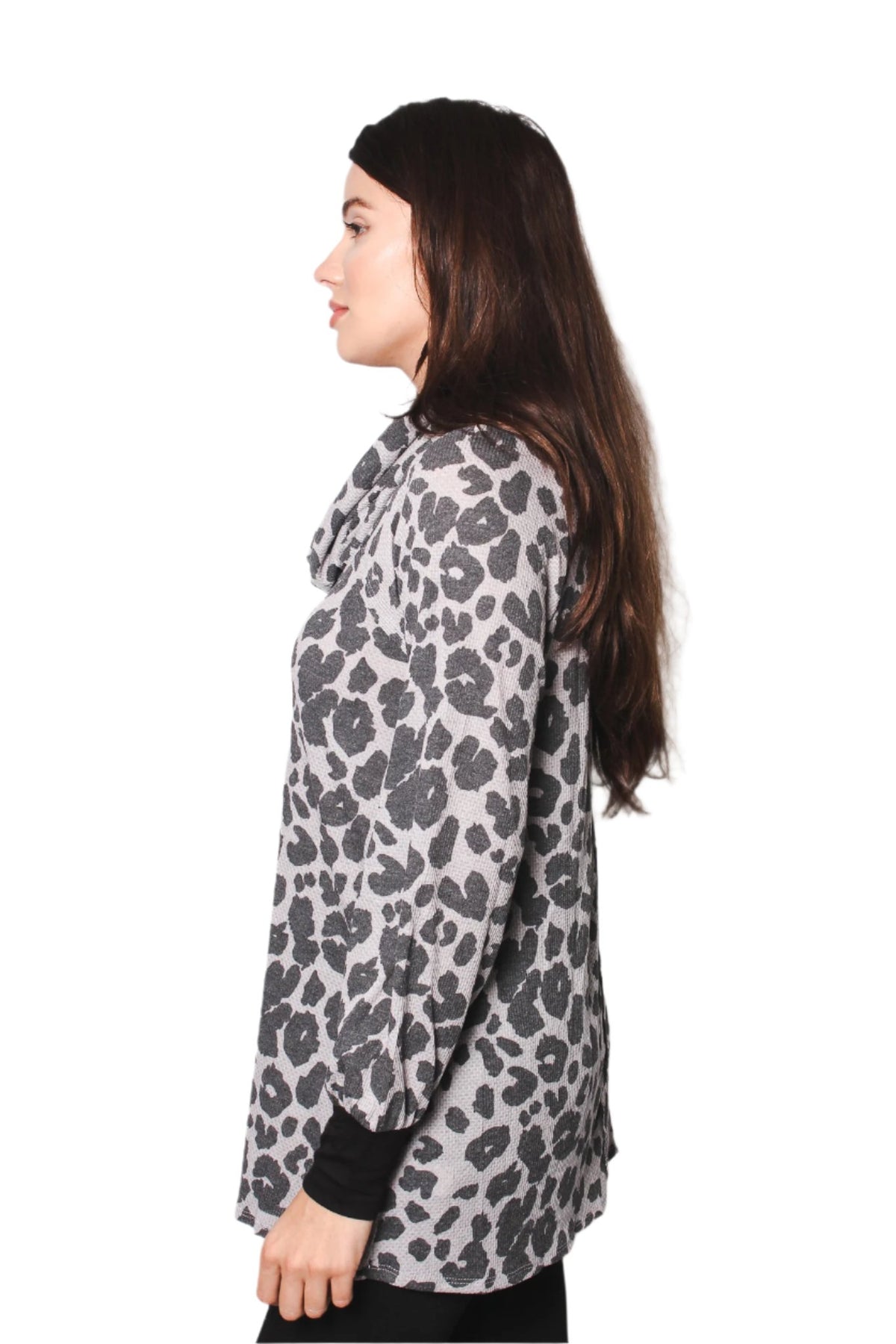 Women's Turtleneck Long Sleeve Cheetah Print Sweater