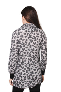 Women's Turtleneck Long Sleeve Cheetah Print Sweater