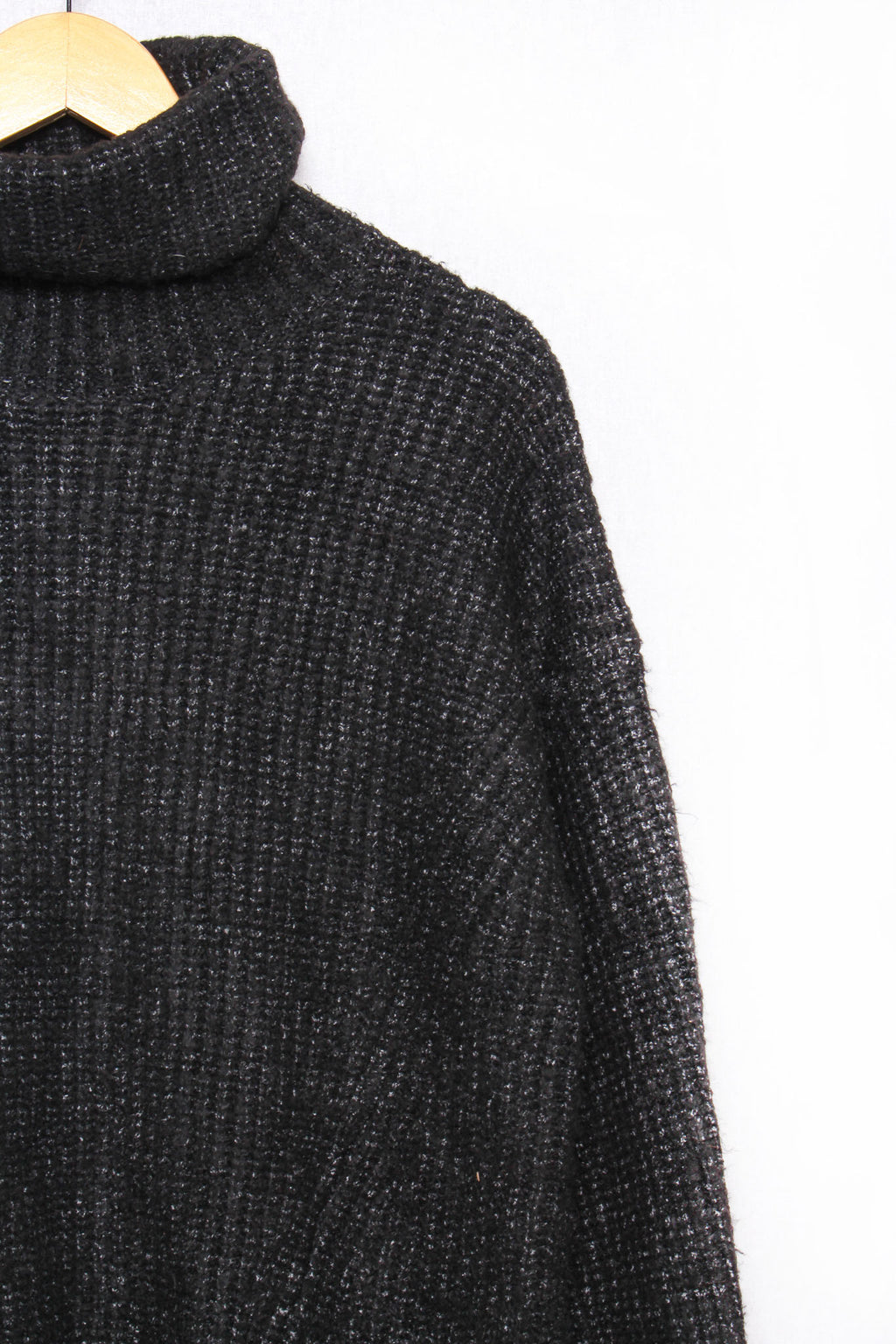 Women's Turtleneck Long Sleeves Slit Hem Knit Sweater