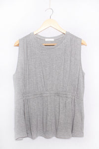 Women's Sleeveless Round Neck Garterized Front Top