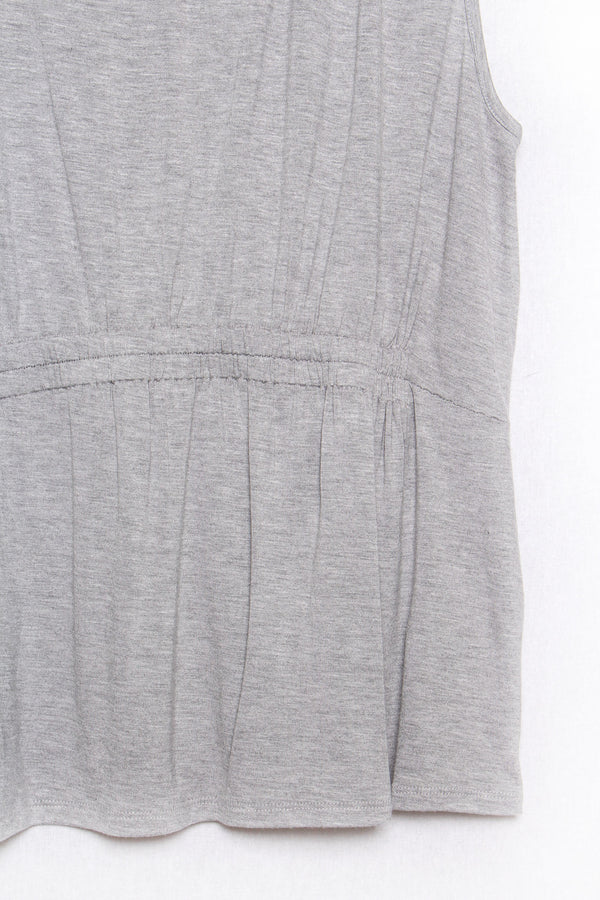 Women's Sleeveless Round Neck Garterized Front Top