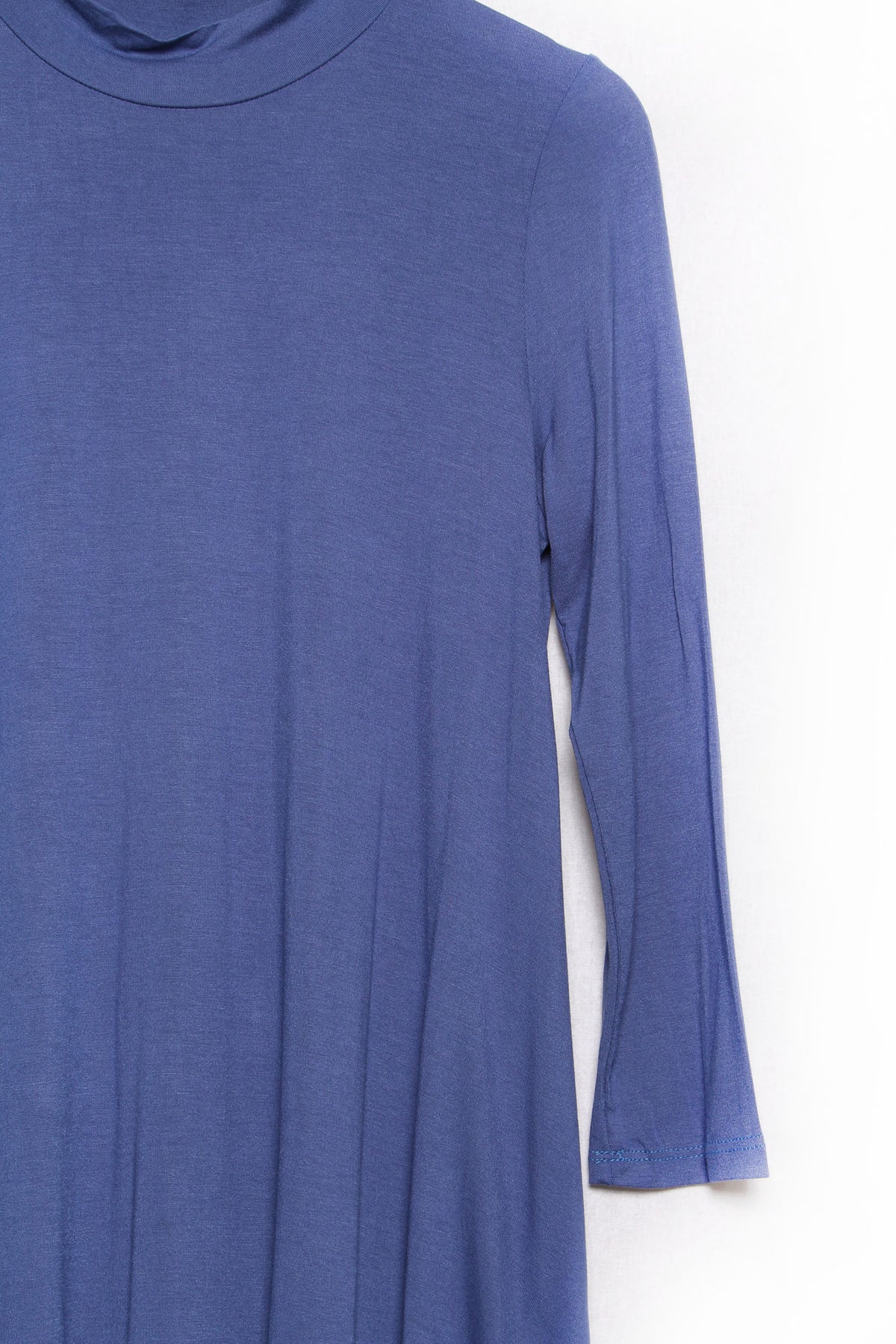 Women's Long Sleeve Turtleneck Solid Midi Dress