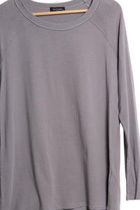Women's Long Sleeve Round Neck Solid Top
