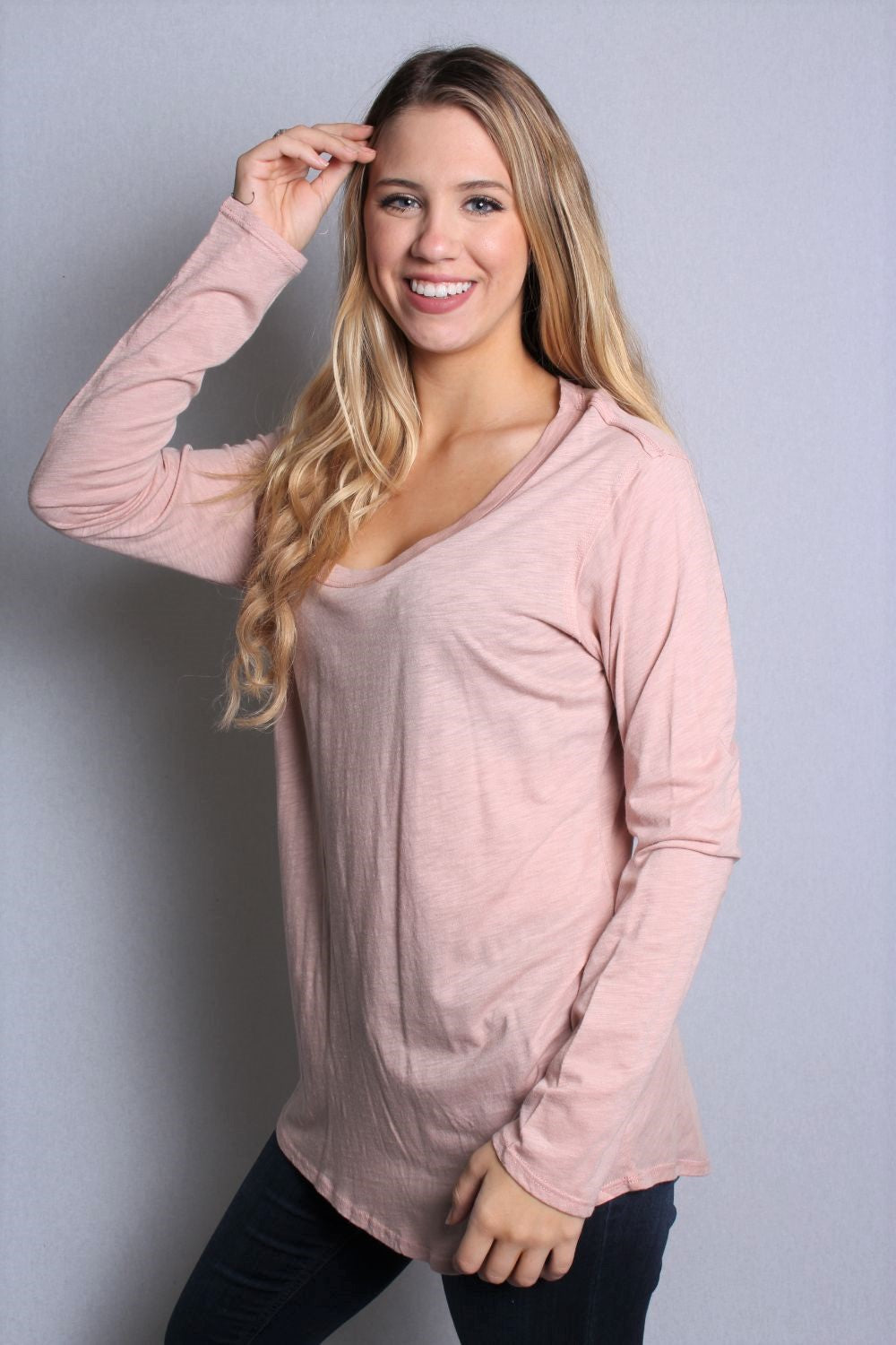 Women's Long Sleeve Round Neck Solid Top