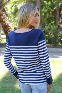 Women's Petite Round Neck Long Sleeves Stripes Top
