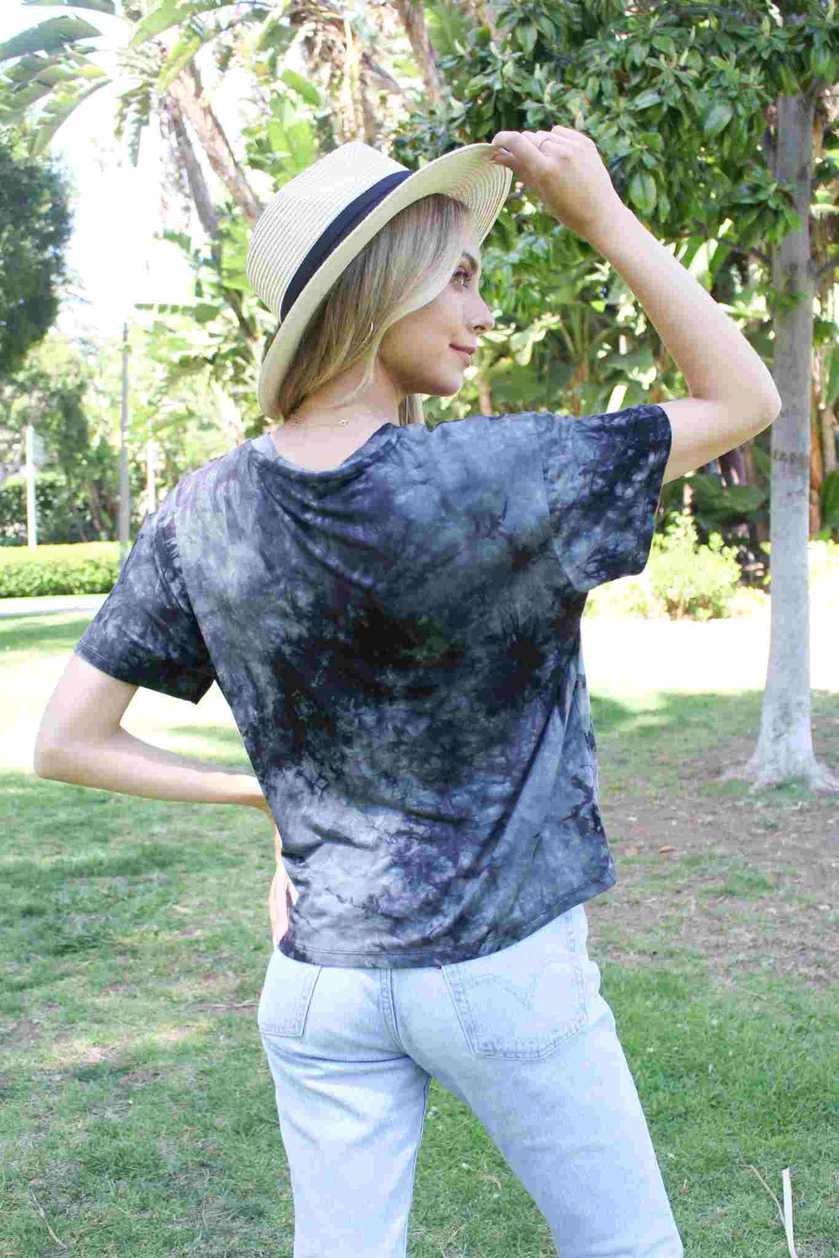 Women's Short Sleeves Crew Neck Tie Dye Crop Tee
