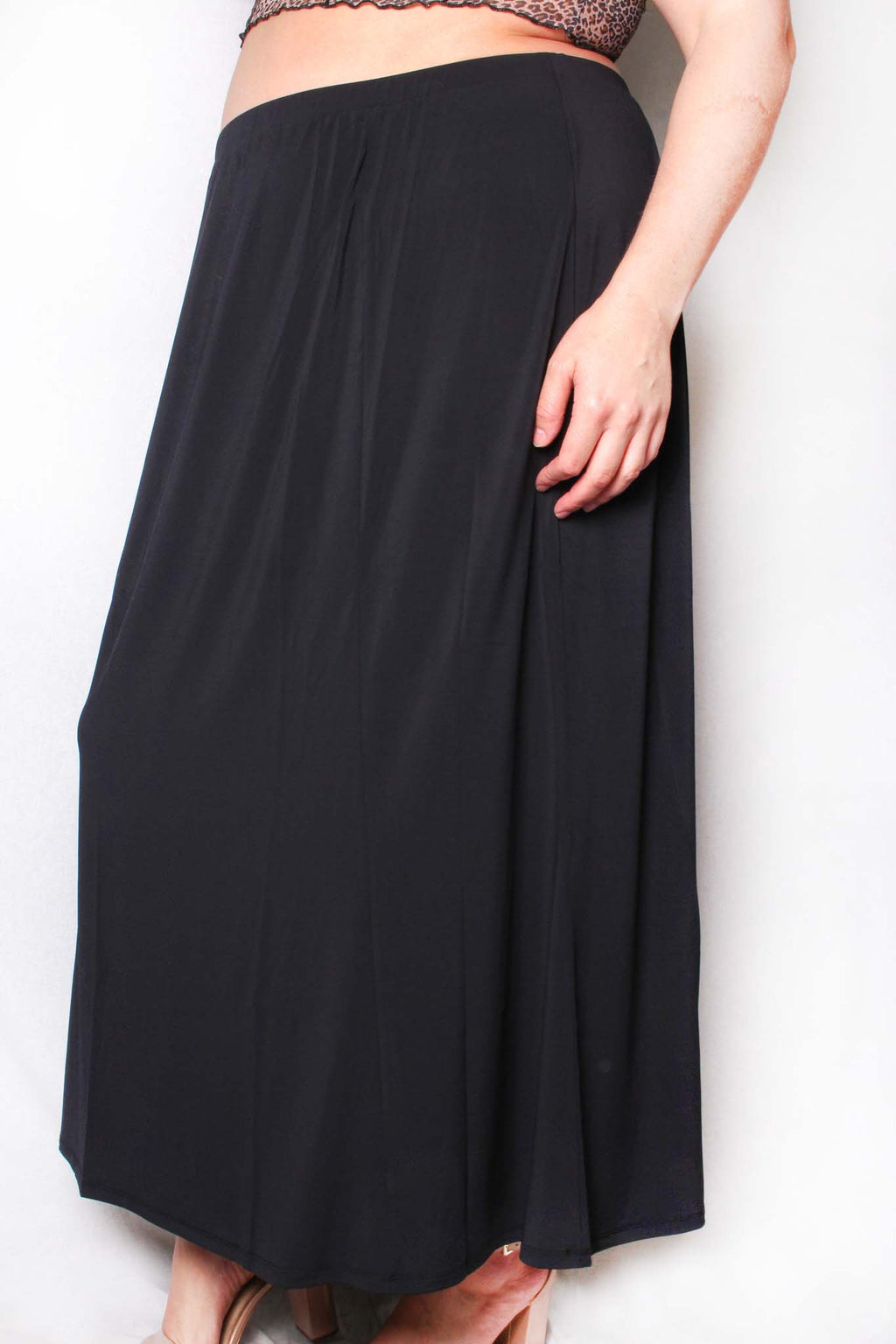 Women's Long Pleated Midi Skirt