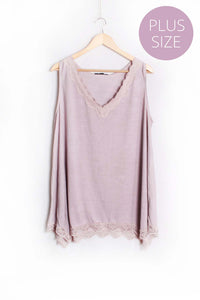 Women's Plus Sleeveless Lace Neck & Hem Detail Top