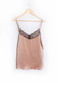 Women's Sleeveless Strappy Lace Detail Tank Top