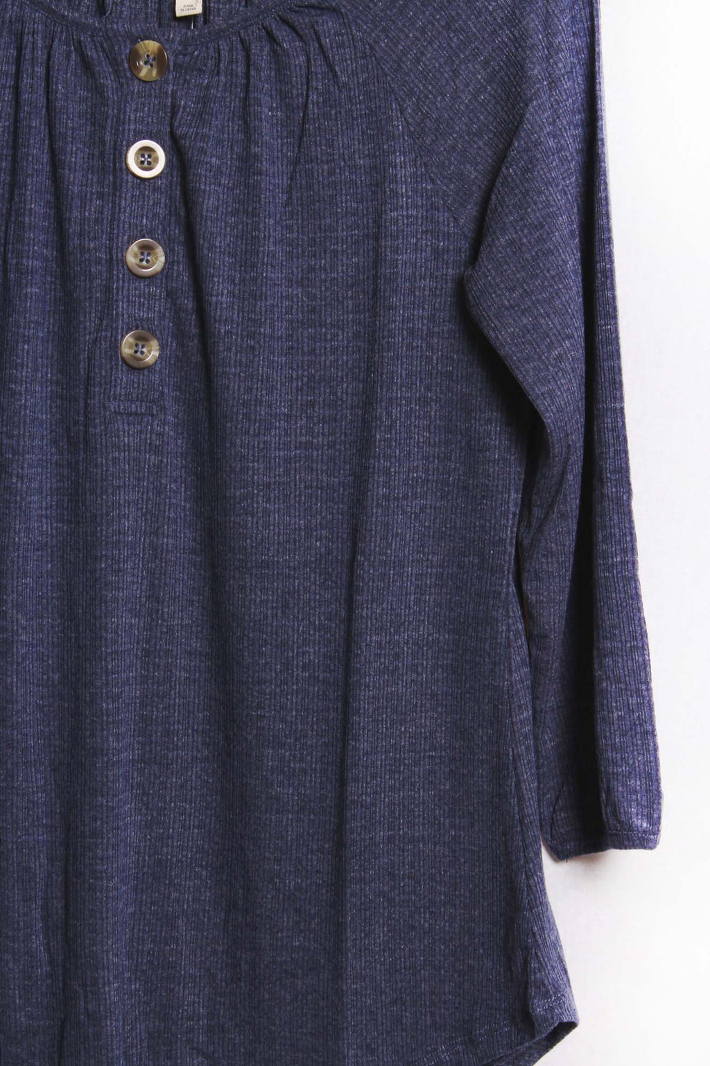 Women's 3/4 Sleeve Scoop Neck Solid Top