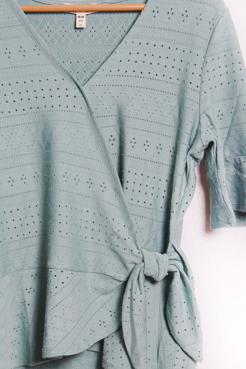 Women's Bell Sleeve V Neck Eyelet Solid Top