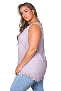 Women's Plus Sleeveless Lace Neck & Hem Detail Top