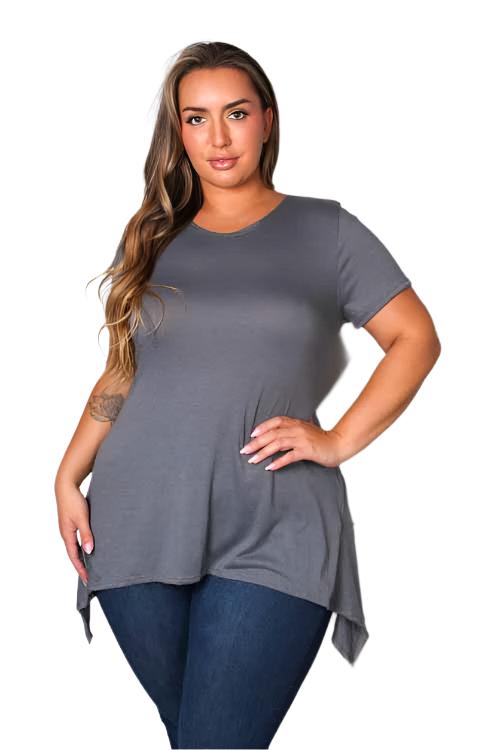 Women's Plus Short Sleeve Scoop Neck Extended Hem Top