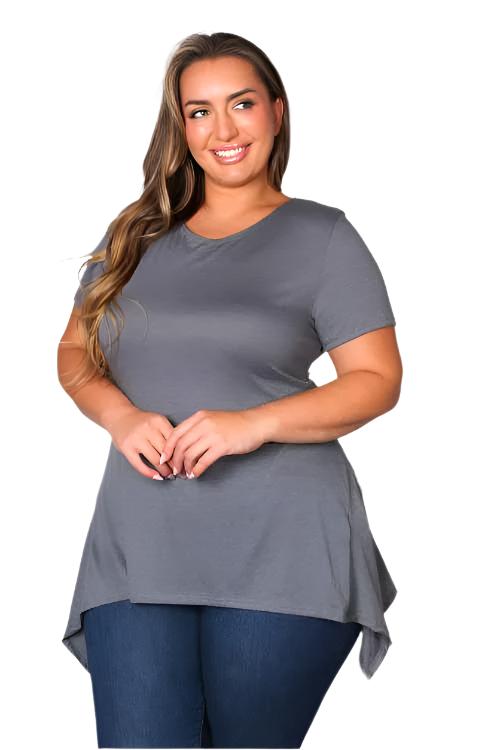 Women's Plus Short Sleeve Scoop Neck Extended Hem Top