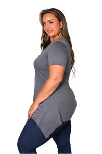 Women's Plus Short Sleeve Scoop Neck Extended Hem Top