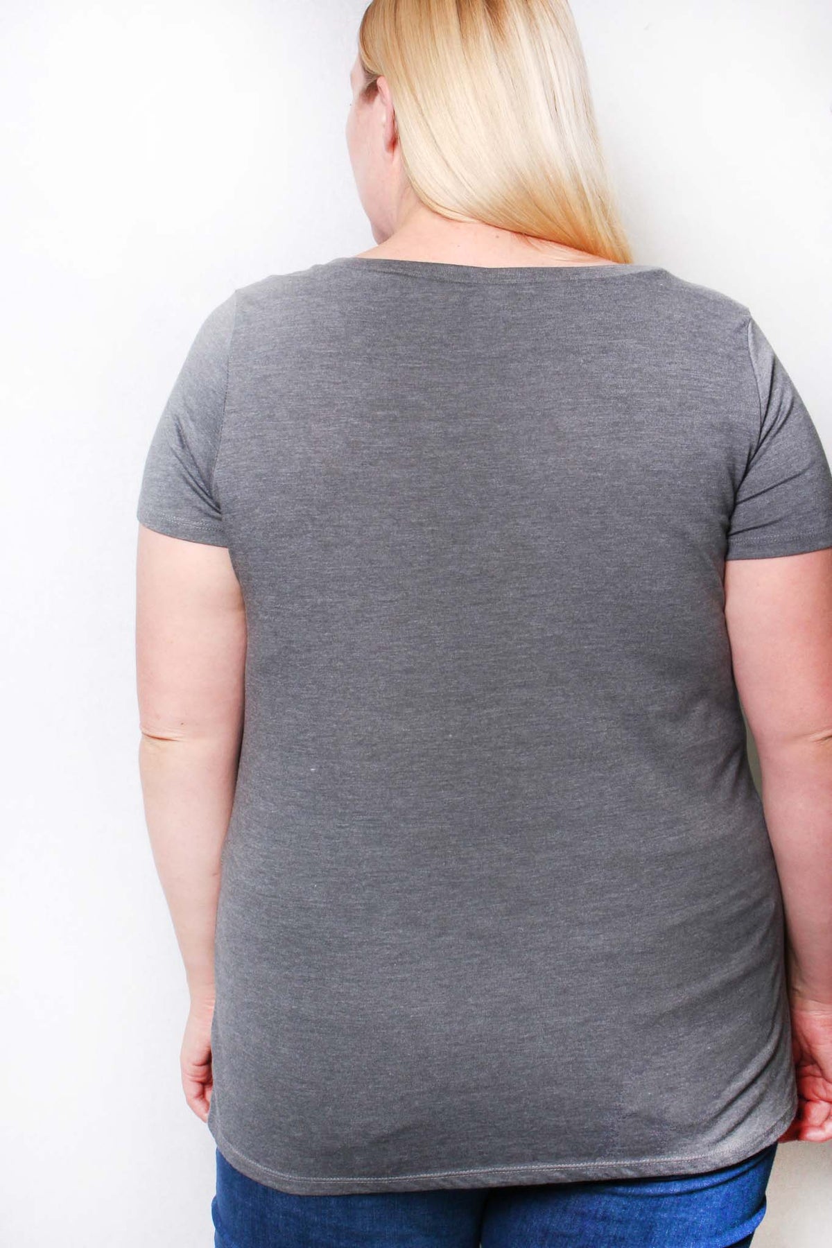 Women's Plus Short Sleeve V Neck Solid Tee