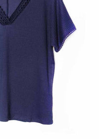 Women's Short Sleeve Lace V-Neck Ribbed Top