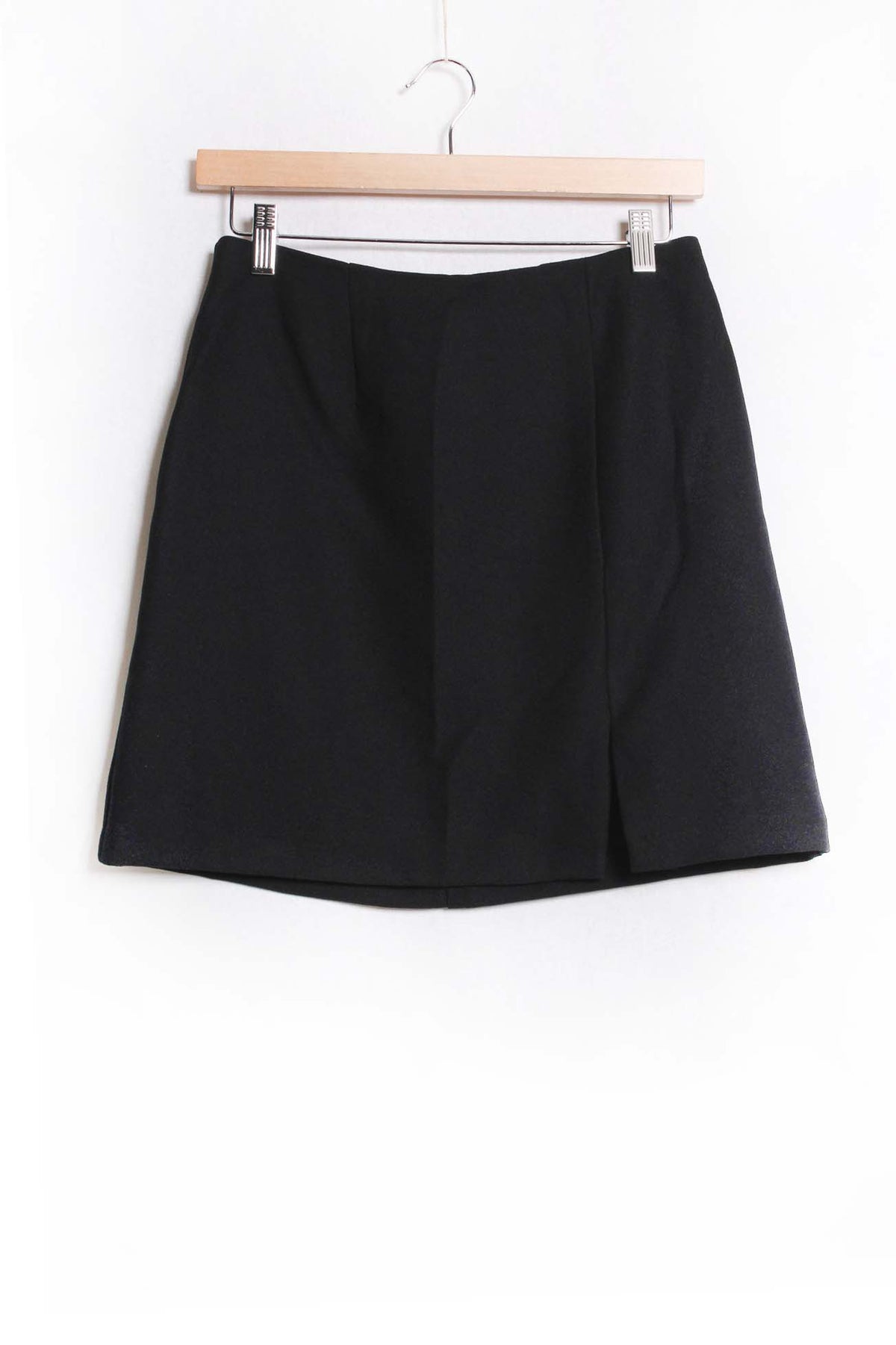 Women's Side Slit Solid Mini Skirt