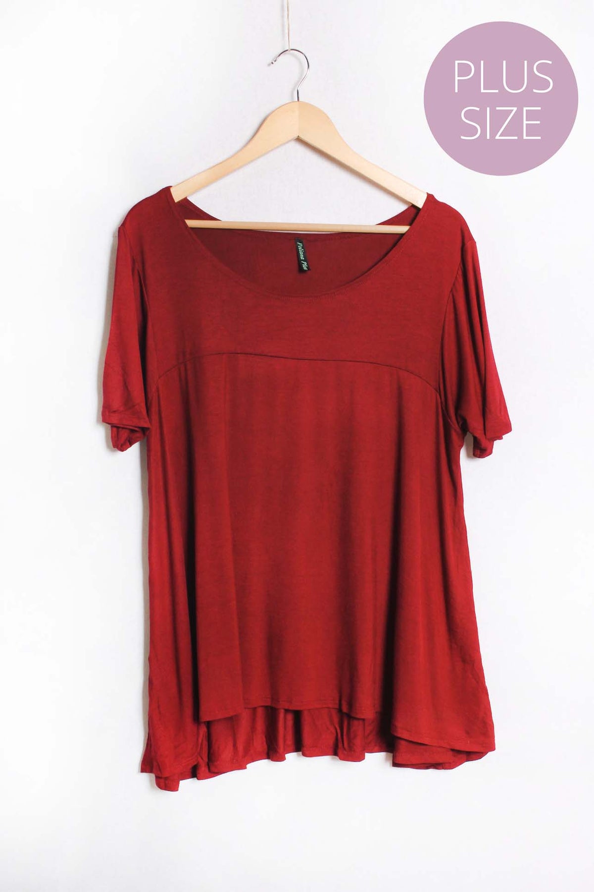 Women's Plus Short Sleeve Boat Neck Ruffle Solid Top