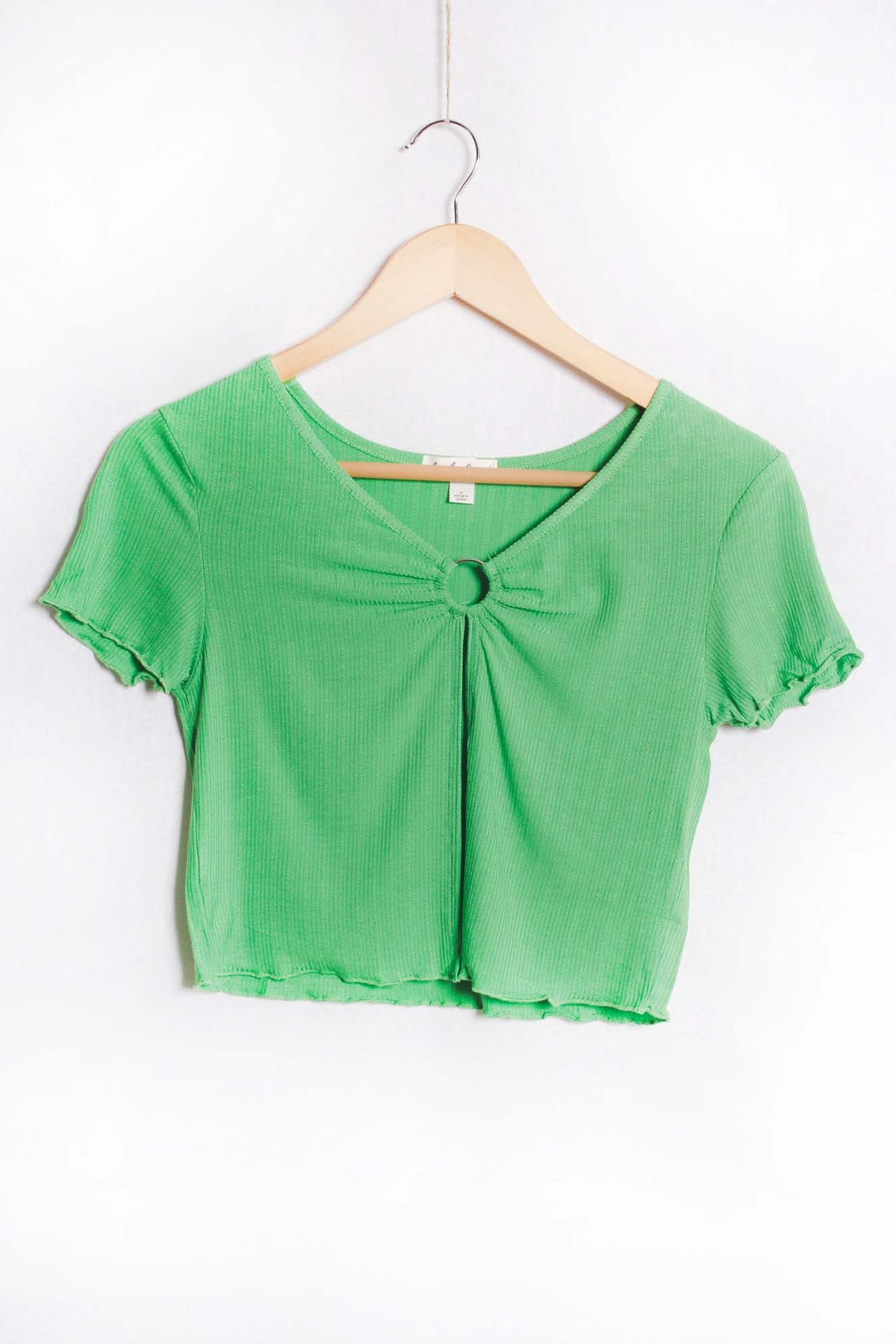Women's Ruffle Sleeve O Ring Ribbed Crop Top