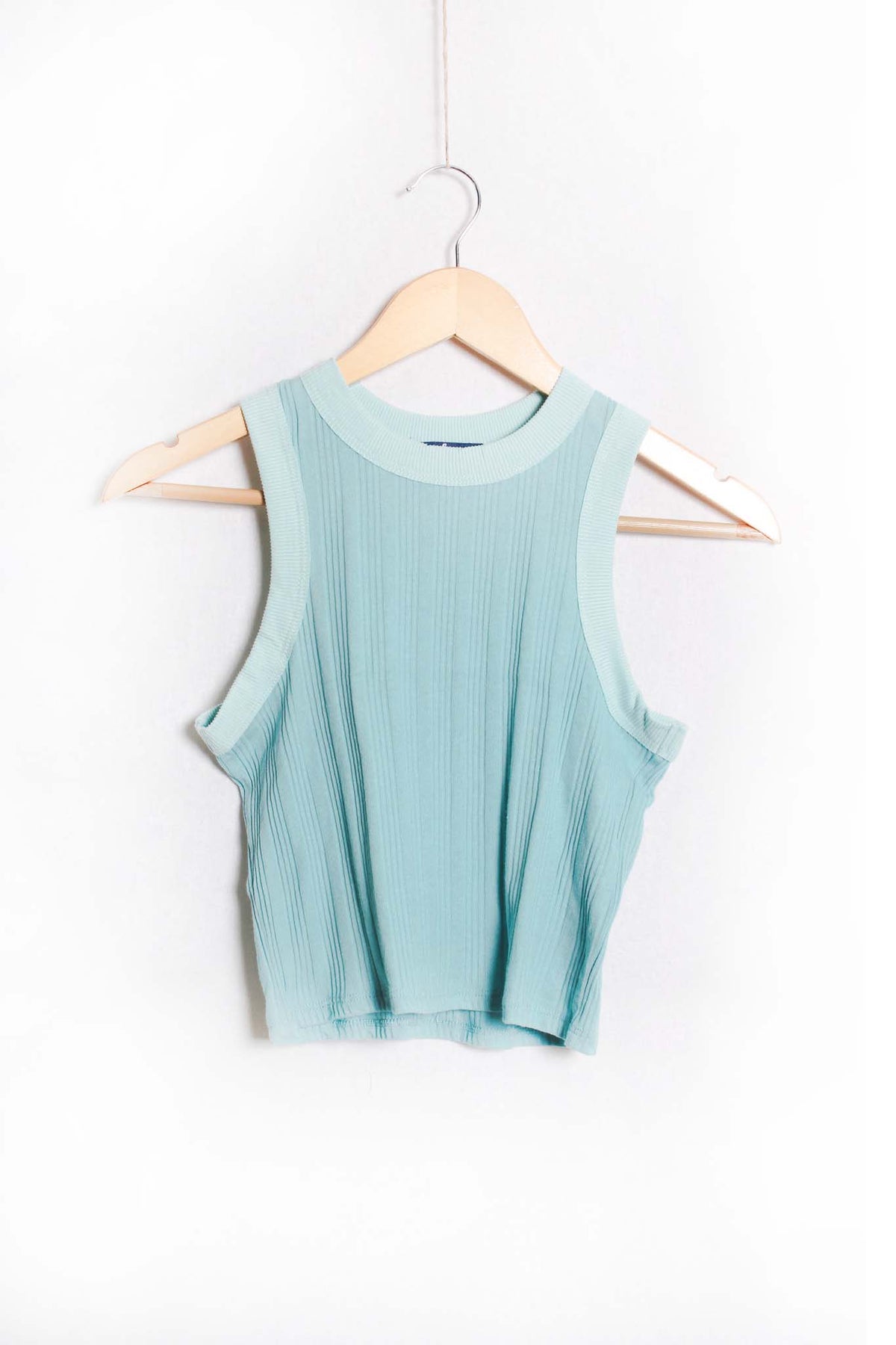 Women's Sleeveless Round Neck Ribbed Top
