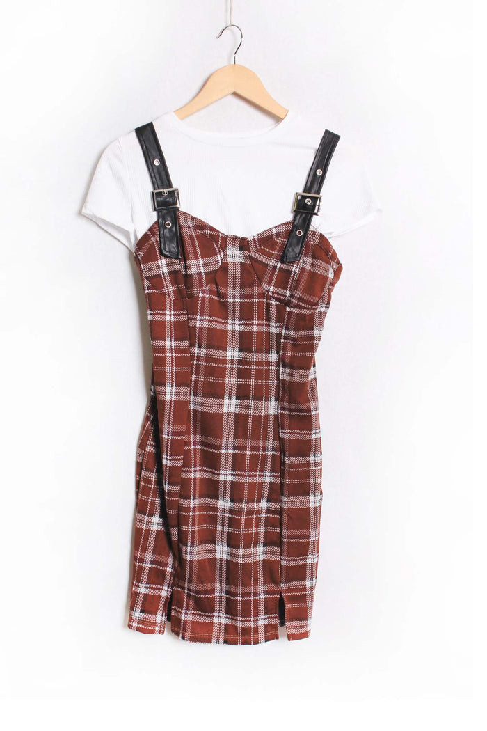 Women's Sleeveless Buckle Strap Plaid Mini Dress Women's Sleeveless Buckle Strap Plaid Mini Dress