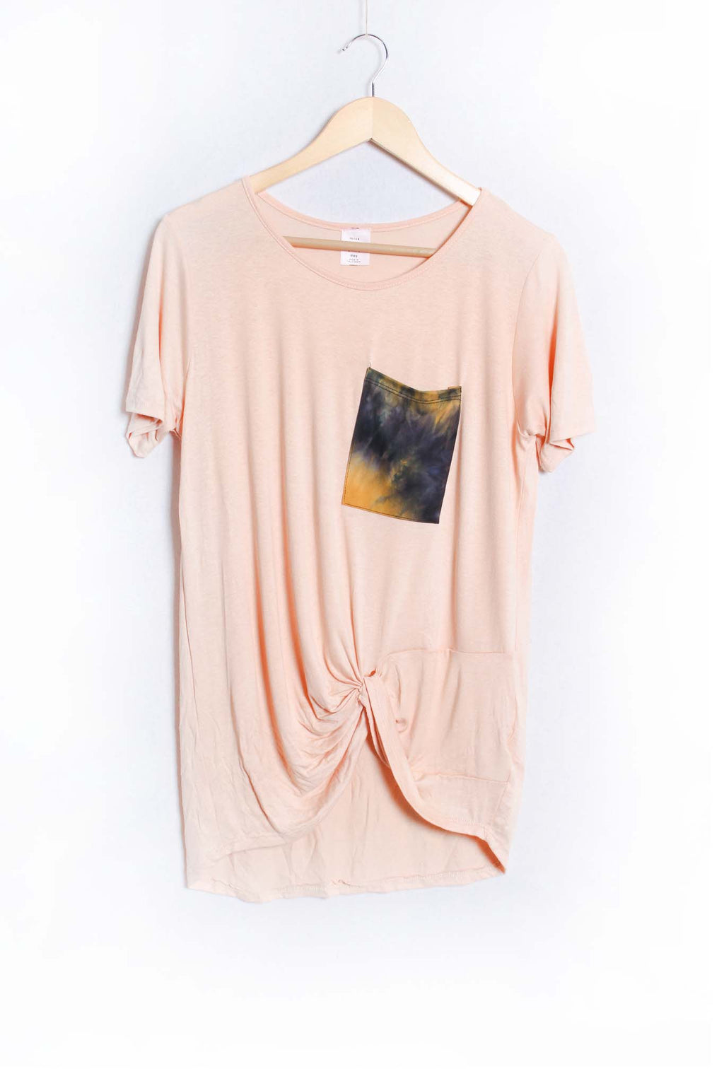 Women's Short Sleeve Scoop Neck Printed Pocket Top