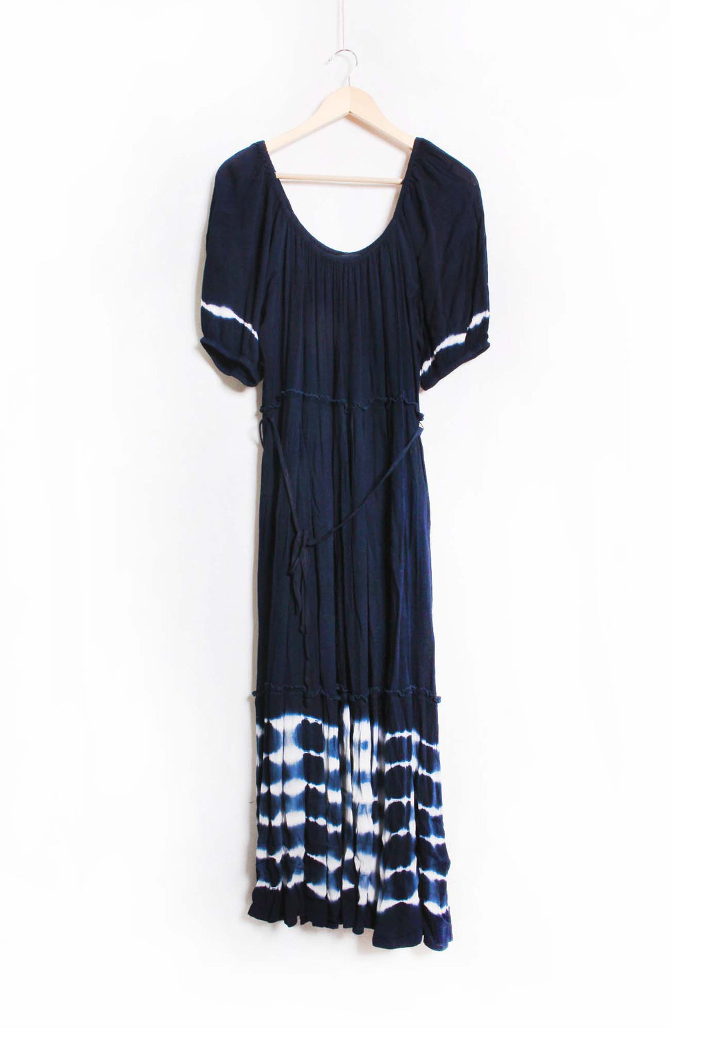 Women's Short Sleeve Scoop Neck Tie Dye Hem Midi Dress