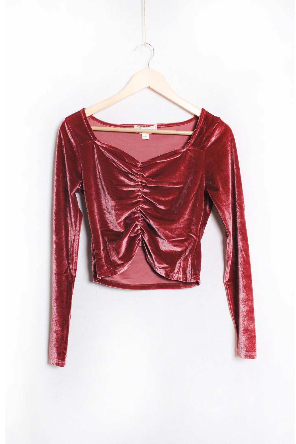 Women's Long Sleeves Ruched Velvet Top
