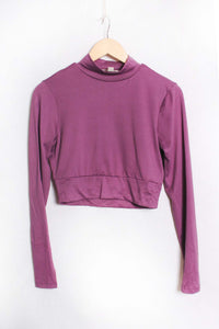 Women's Long Sleeves Mock Neck Solid Crop Top