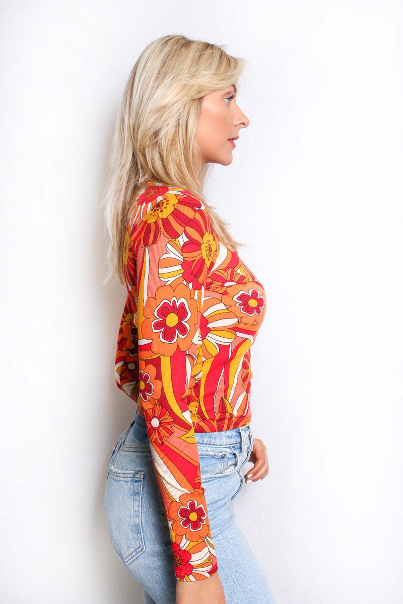 Women's Long Sleeve High Neck Cutout Chest Printed Top