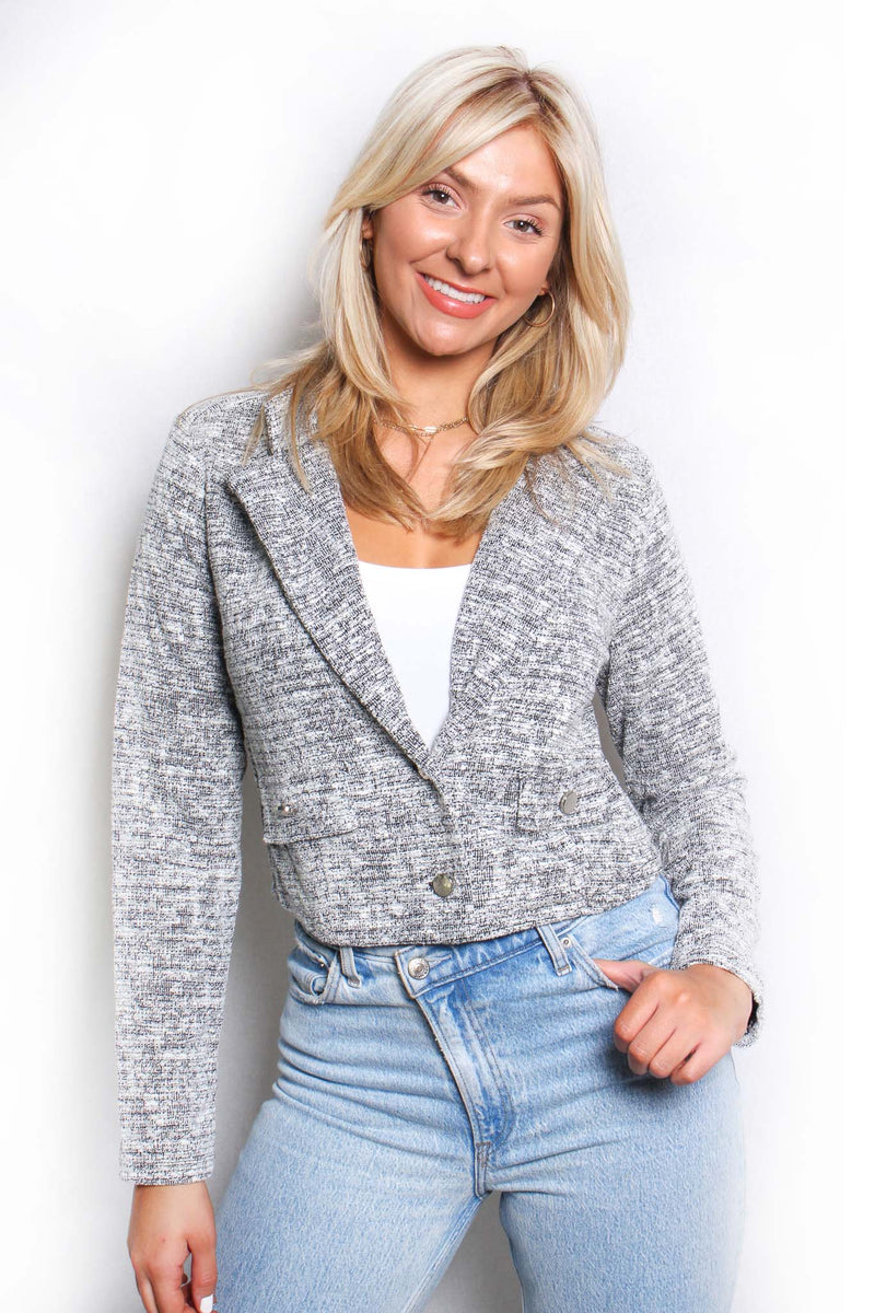 Women's Long Sleeves Collared Knitted Jacket