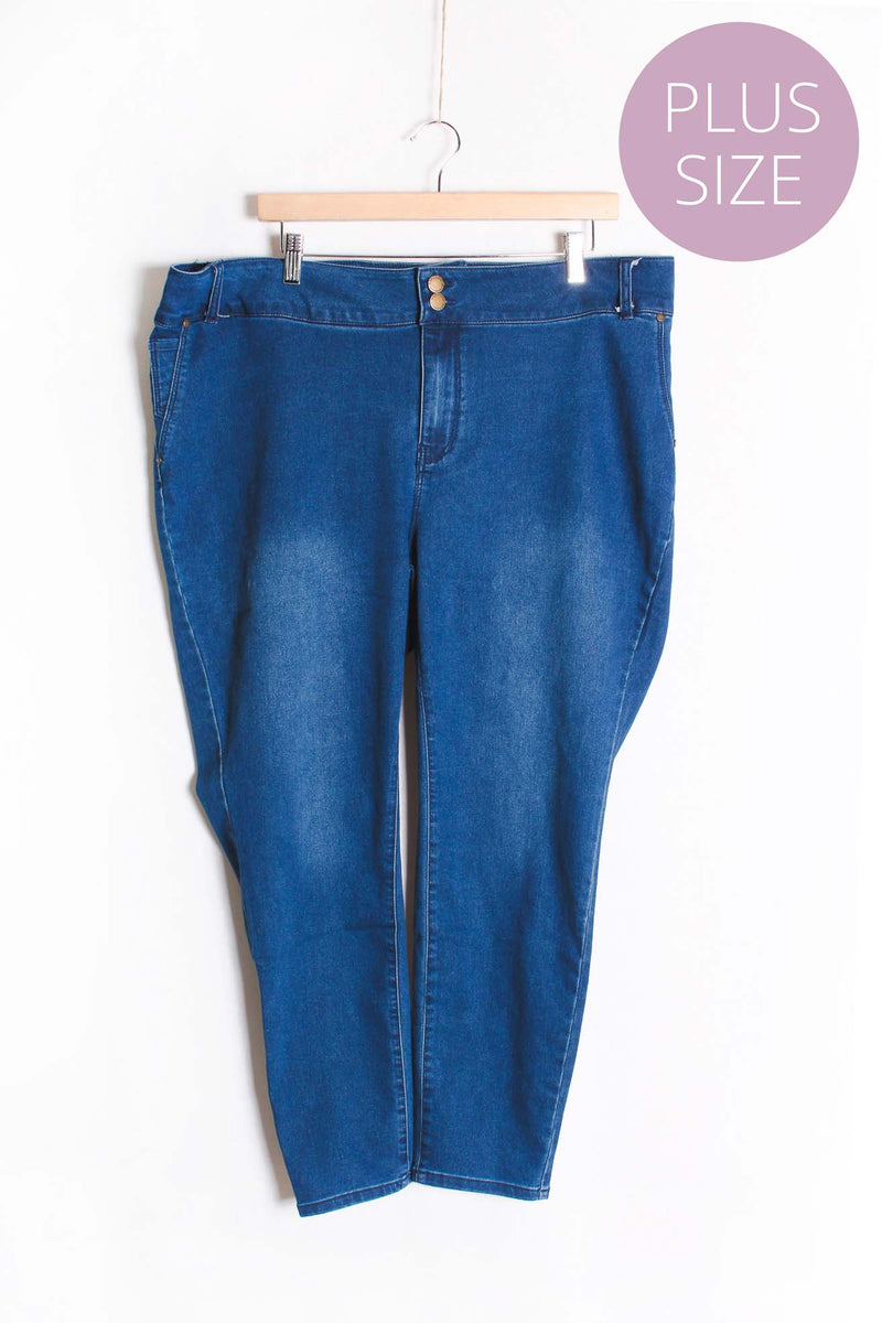 Women's Plus 2 Buttons Ankle Jeans