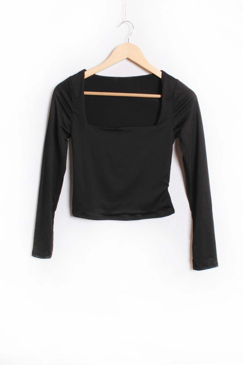 Women's Long Sleeve Square Neck Cropped Top