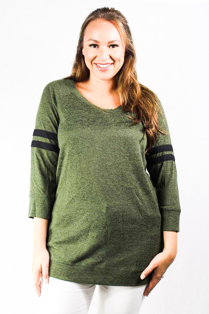 Women's Plus Size 3/4 Sleeve Light Weight Knit Top