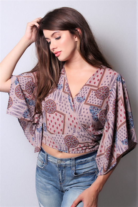 Women's Flutter 3/4 Sleeves Bandana Print Crop Top with Front Knot