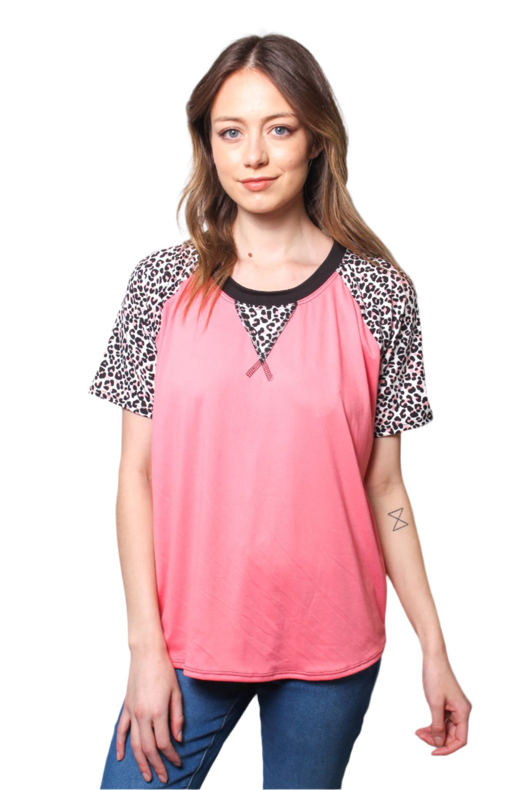 Women's Short Leopard Sleeve V Neck Top