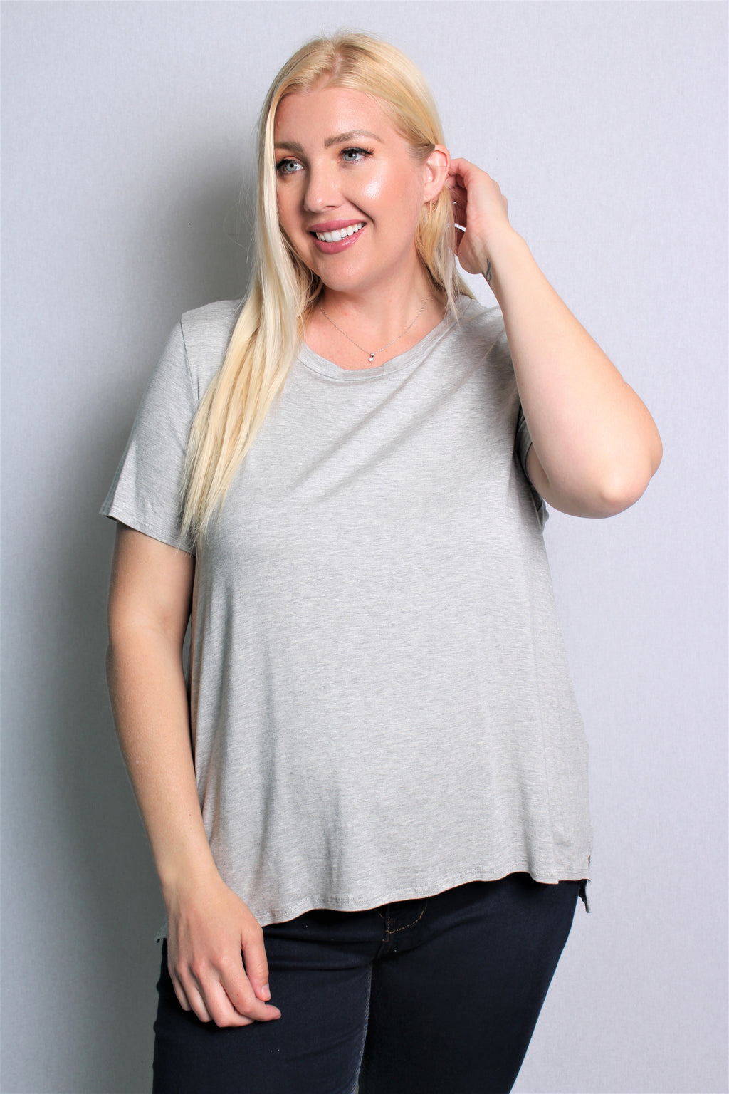 Women's Plus Size Short Sleeve Round Neck Solid Top